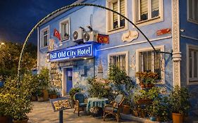 Isil Otel Old City